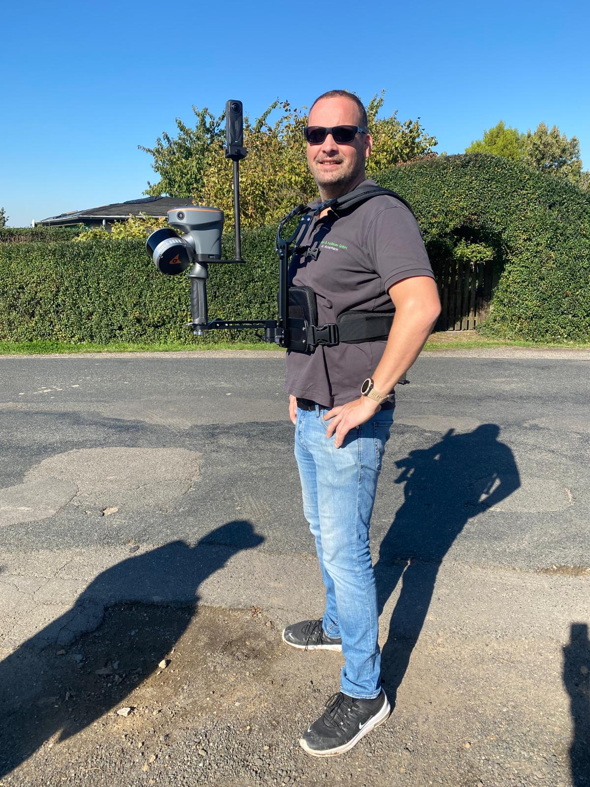 RS10 SLAM - Handheld Slam 3D Laserscanner + GNSS RTK System RS10 SLAM - Handheld Slam 3D Laserscanner + GNSS RTK System