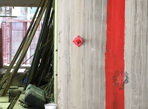 Miniprisma, Ø 25,4mm, 360°drehbar, rot, KA 45mm Miniprisma, Ø 25,4mm, 360°drehbar, rot, KA 45mm