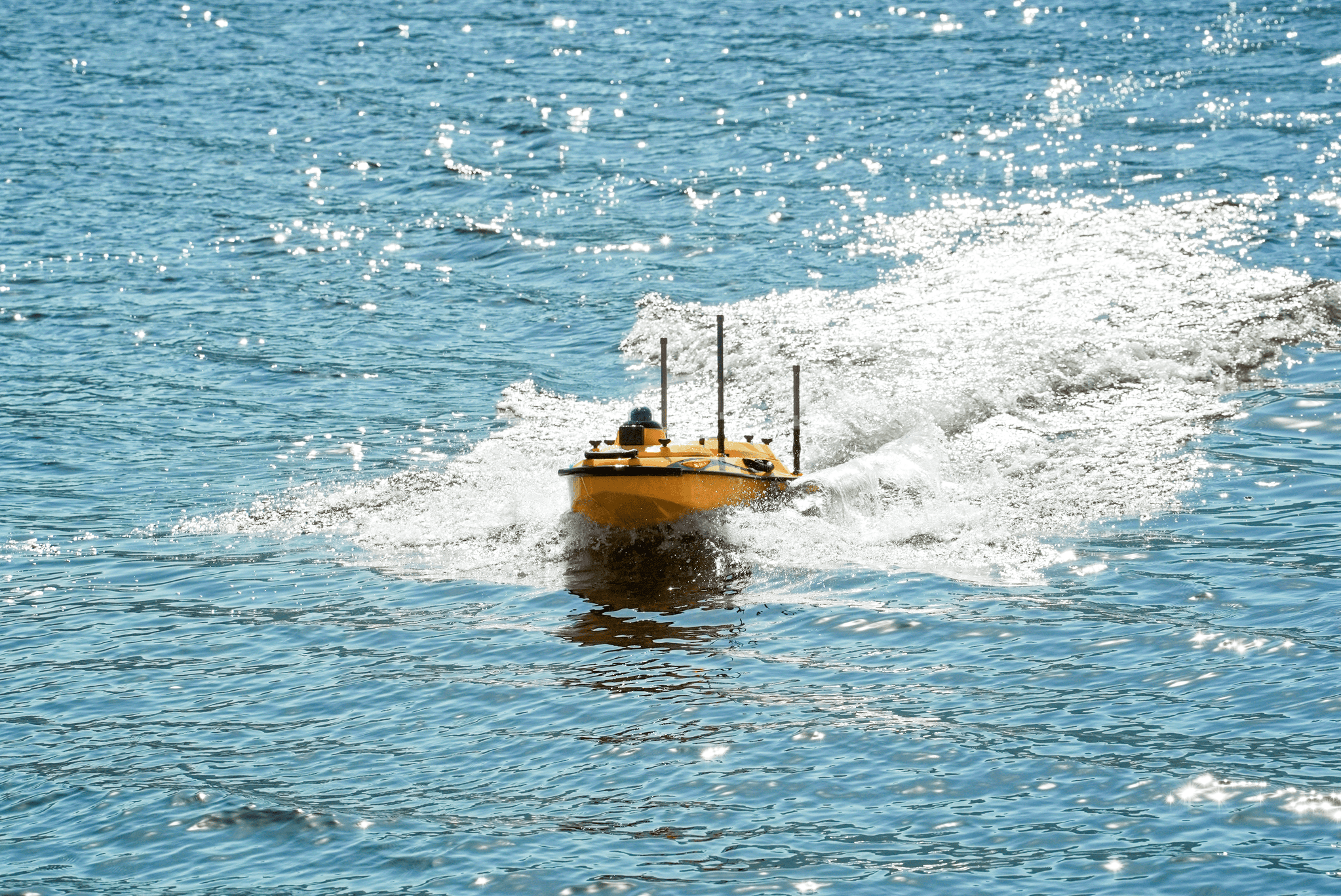 Abverkauf CHCNAV Apache 3 – Autonomes Vermessungsboot