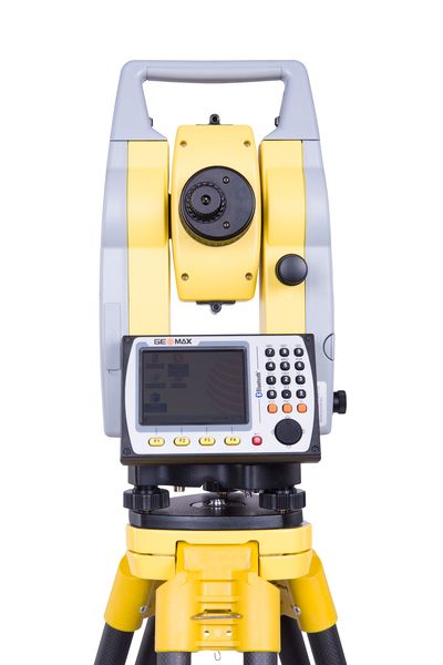 GeoMax Zoom50  5", A5 Totalstation